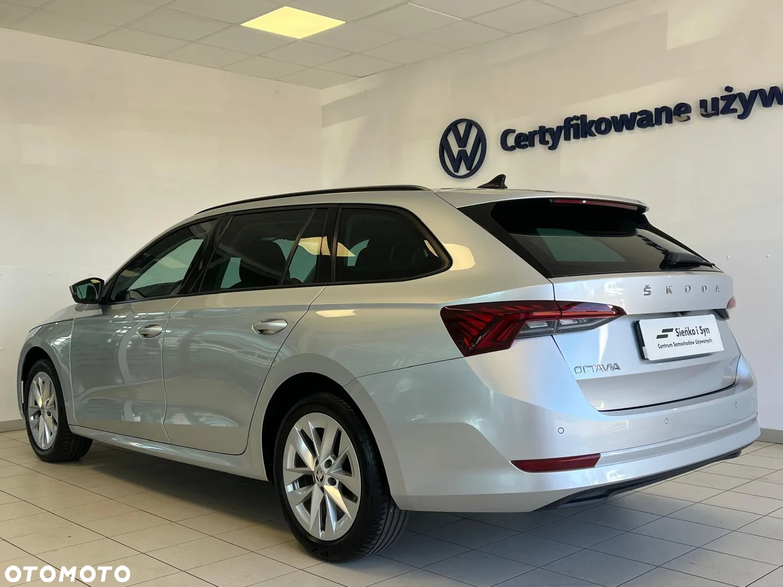 Skoda Octavia 2.0 TDI Ambition DSG - 3