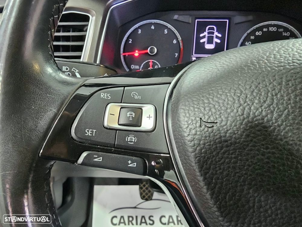 VW T-Roc 1.0 TSI Life - 16