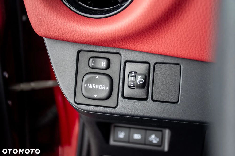 Toyota Yaris 1.5 Selection - 30