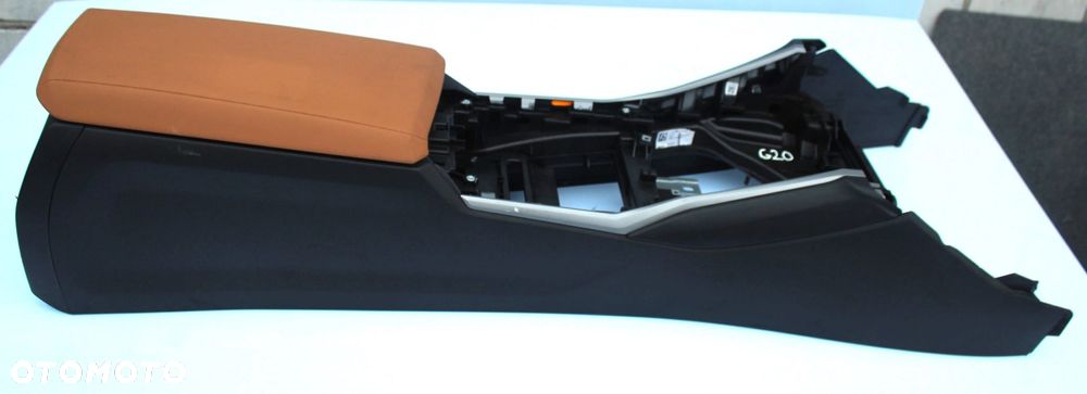 TUNEL ŚRODKOWY PODŁOKIETNIK SCHOWEK BMW G20 G21 7943110 EUROPA CH