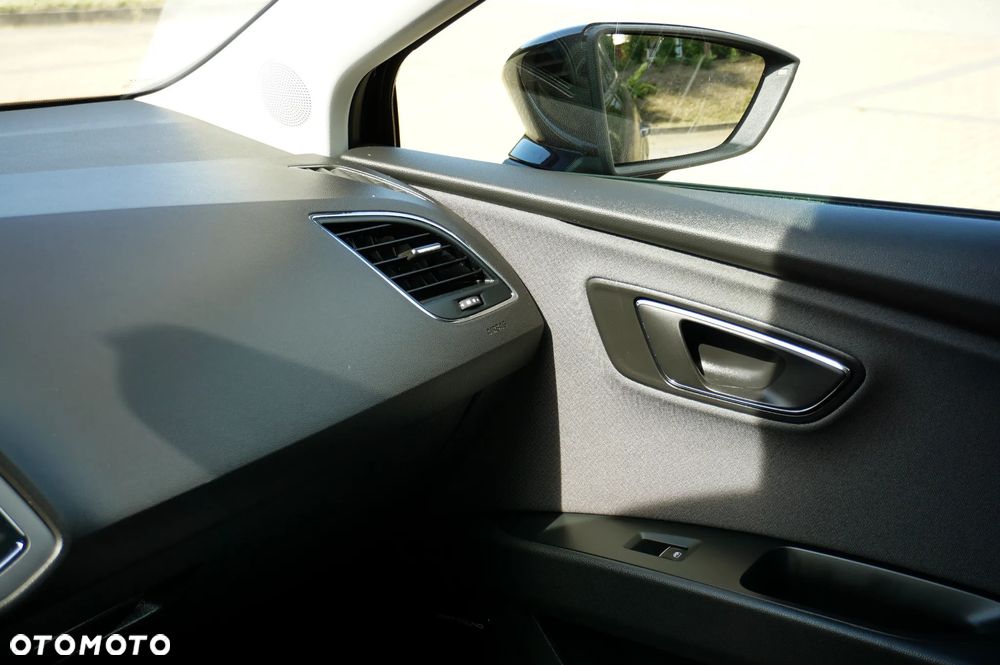 Seat Leon 1.4 TSI Start&Stop XCELLENCE - 38