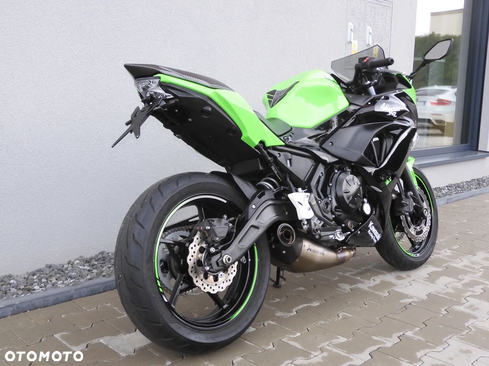 Kawasaki Ninja - 16