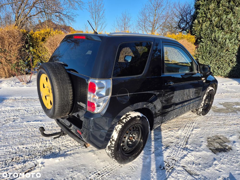 Suzuki Grand Vitara 1.9 DDiS Comfort DPF - 4