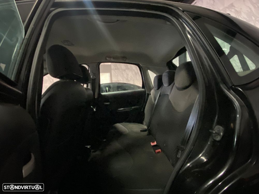 Citroën C3 1.4 HDi Airdream Exclusive - 9