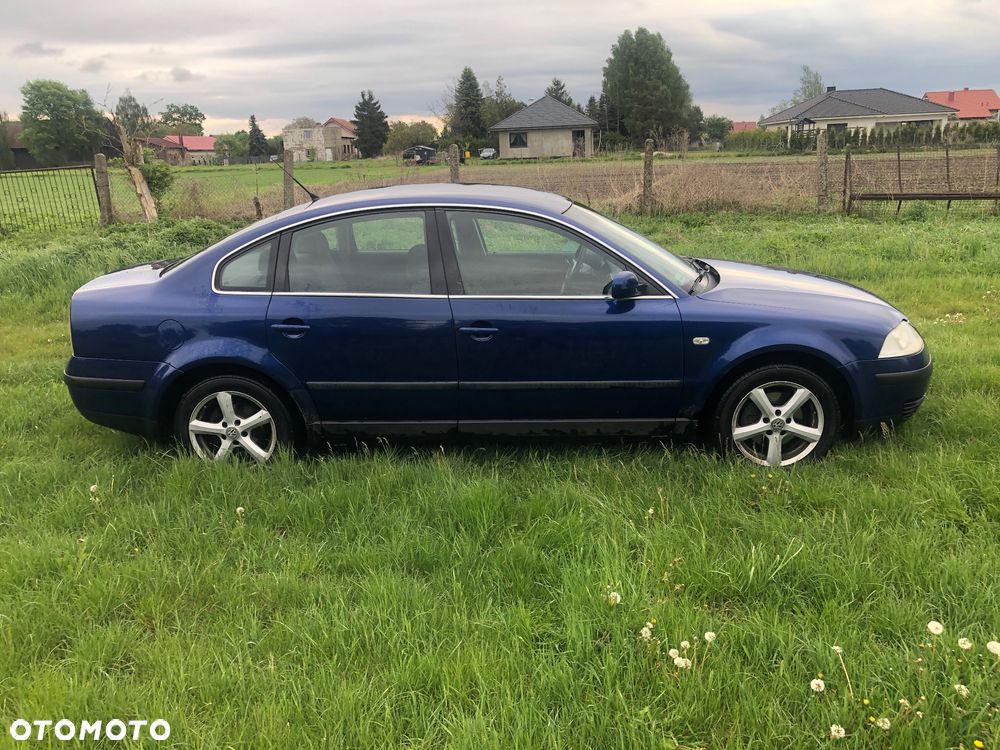Volkswagen Passat 2.0 - 1
