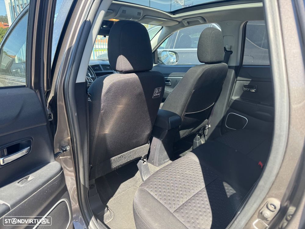 Mitsubishi ASX 1.8 DI-D Intense - 11