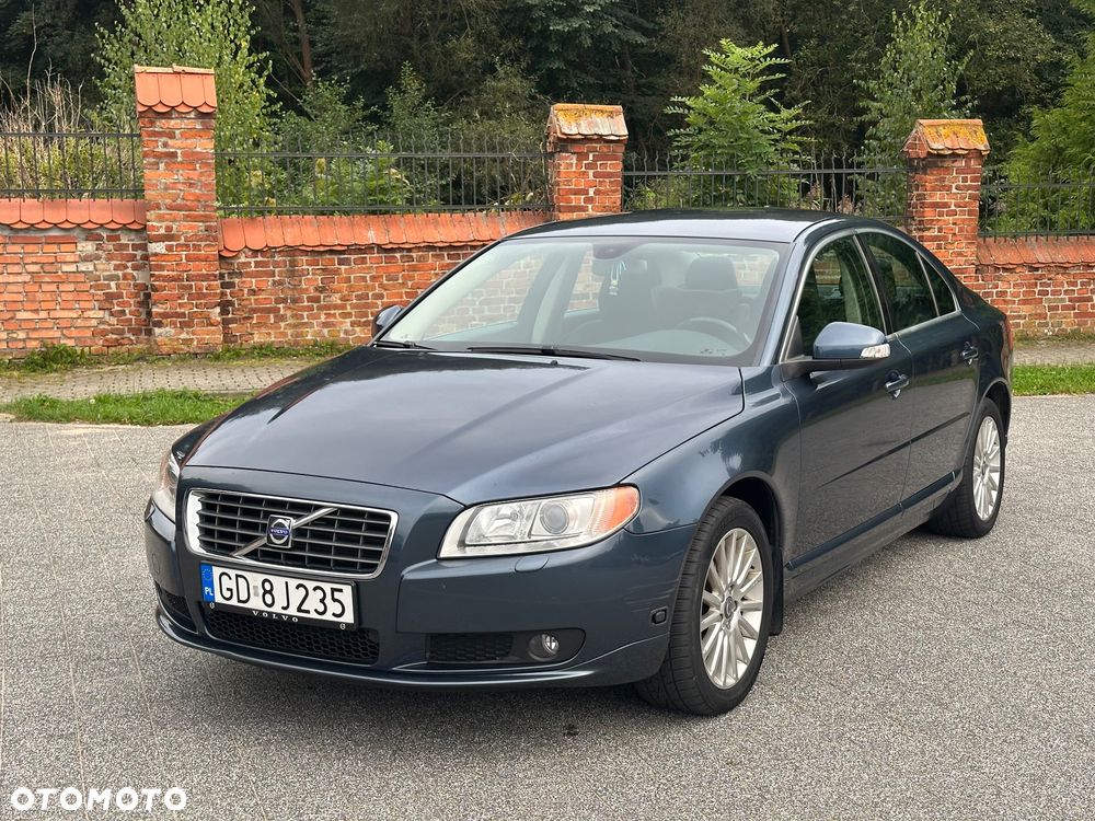 Volvo S80 2.0F Momentum - 1