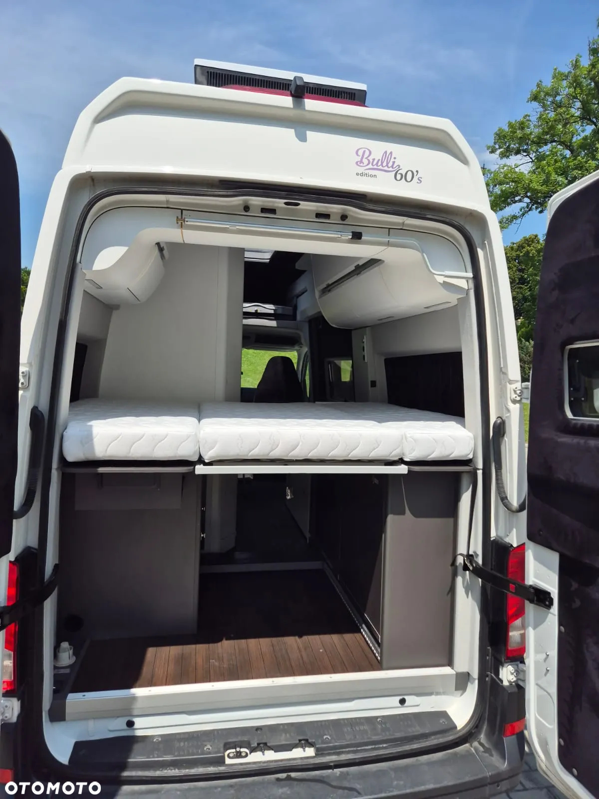 Volkswagen Grand California 600 Bulli 60`s edition FV23% - 17