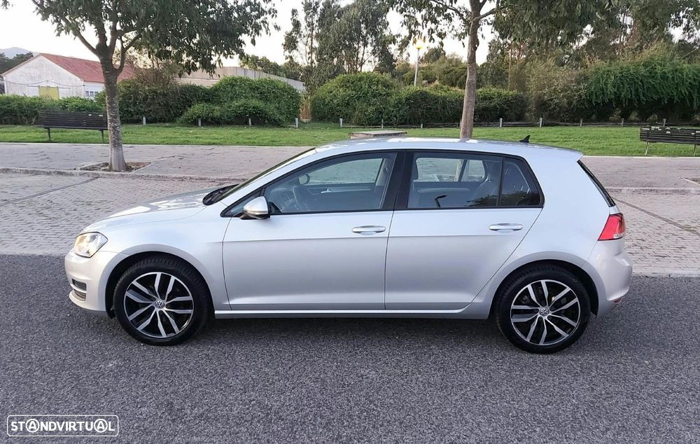 VW Golf 1.6 TDi GPS Edition - 17