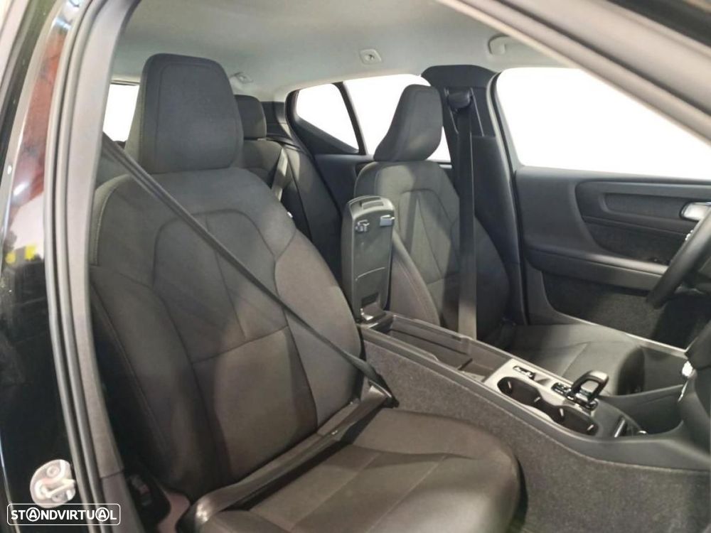 Volvo XC 40 1.5 T4 PHEV Essential - 3