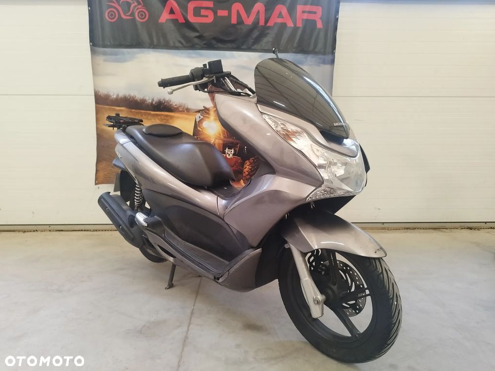 Honda PCX - 1