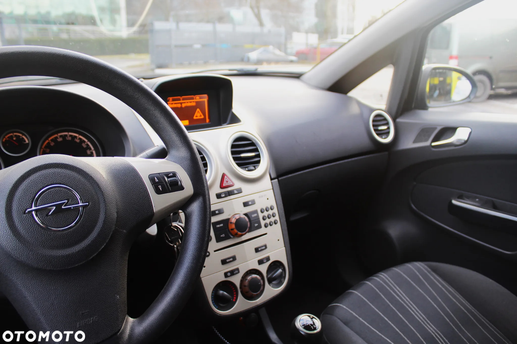 Opel Corsa 1.3 CDTI Enjoy - 24