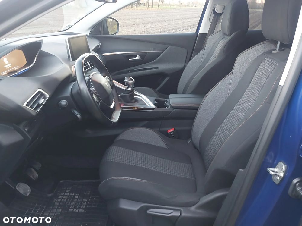 Peugeot 3008 - 13