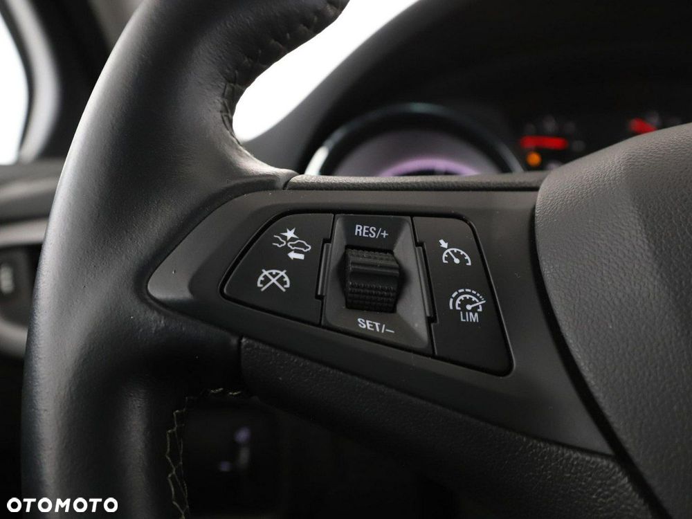 Opel Astra 1.6 D (CDTI) Start/Stop Business - 32