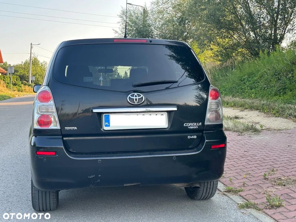 Toyota Corolla Verso 2.2 D-4D Sol - 15