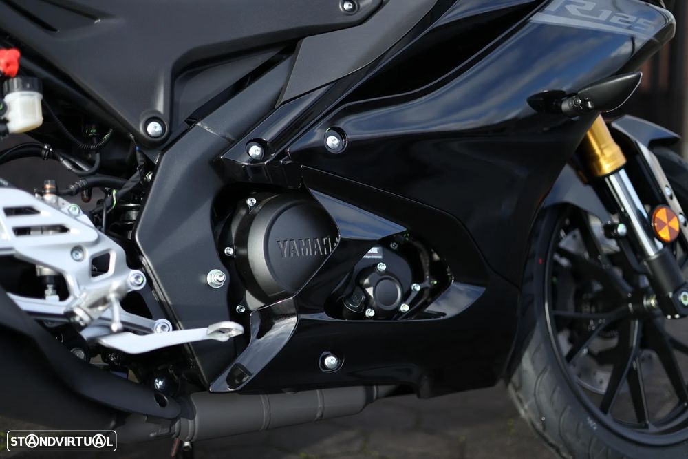 Yamaha YZF R-125 - 17