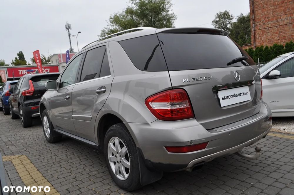 Mercedes-Benz ML 320 CDI 4-Matic - 8