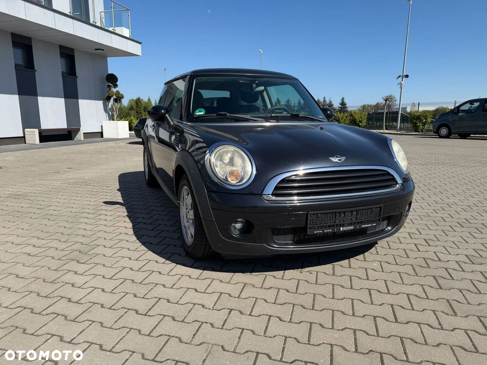 MINI ONE Standard - 8