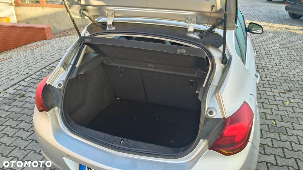 Opel Astra 1.4 Turbo Cosmo - 9