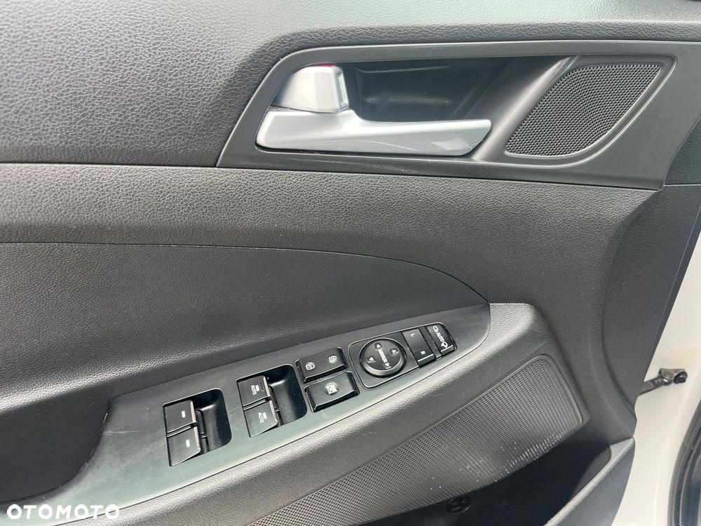 Hyundai Tucson 1.6 Turbo 2WD Intro Edition - 21