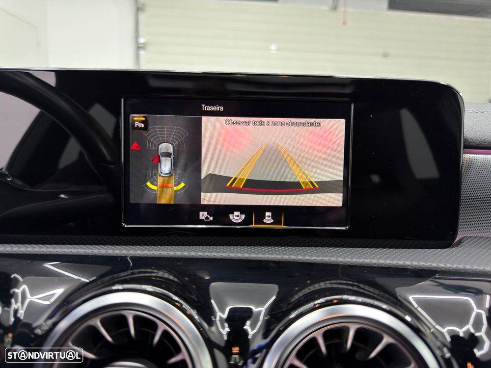 Mercedes-Benz A 250 e 8G-DCT Edition AMG Line - 27