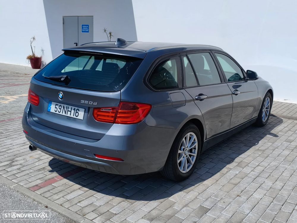 BMW 320 d Line Sport - 16
