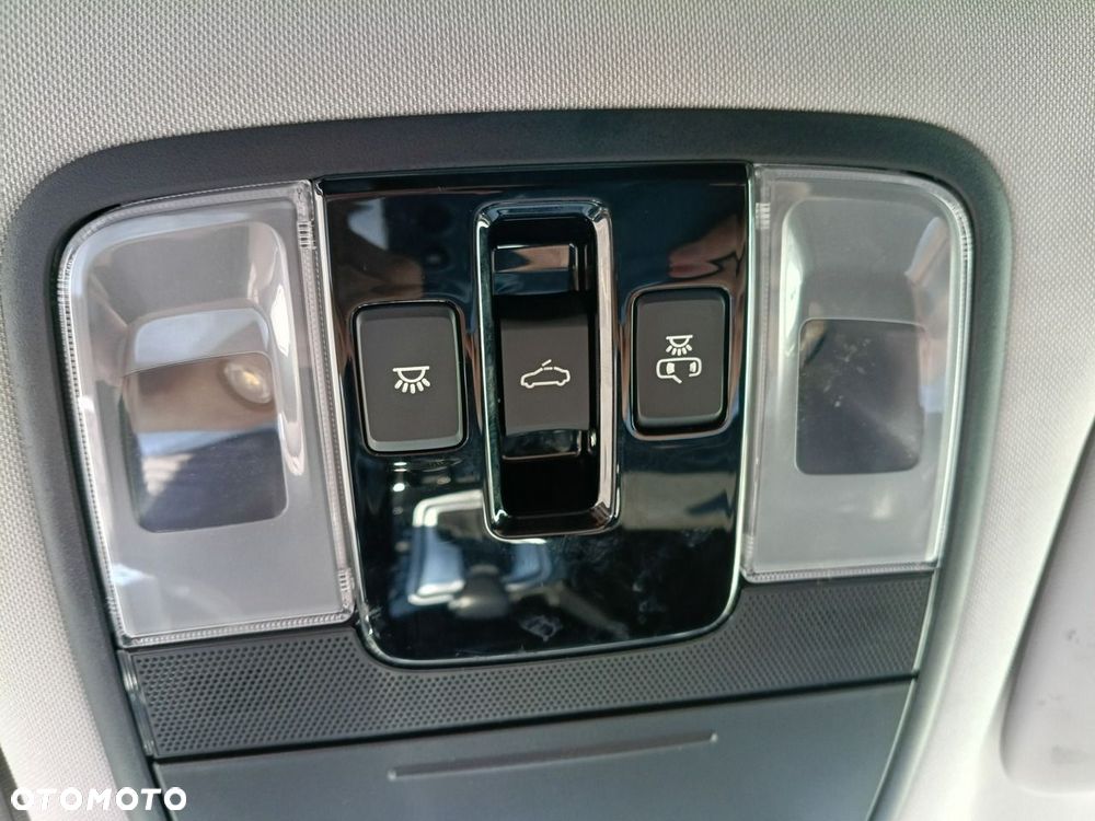 Kia XCeed - 37