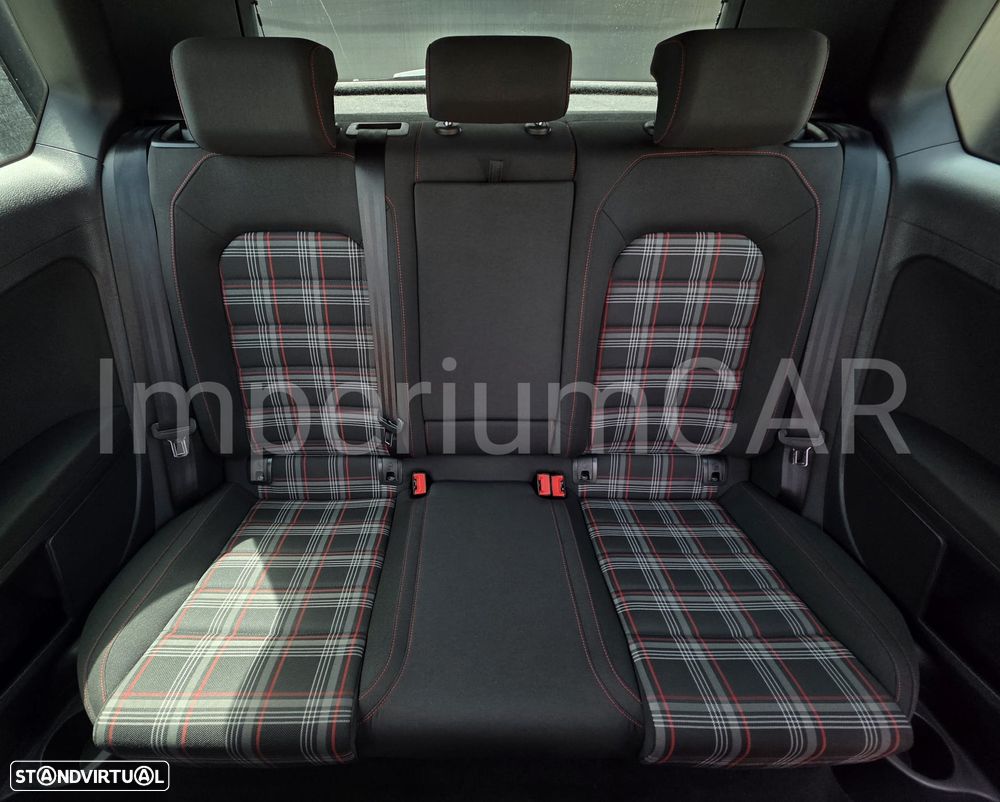 VW Golf GTI Performance BlueMotion DSG - 16