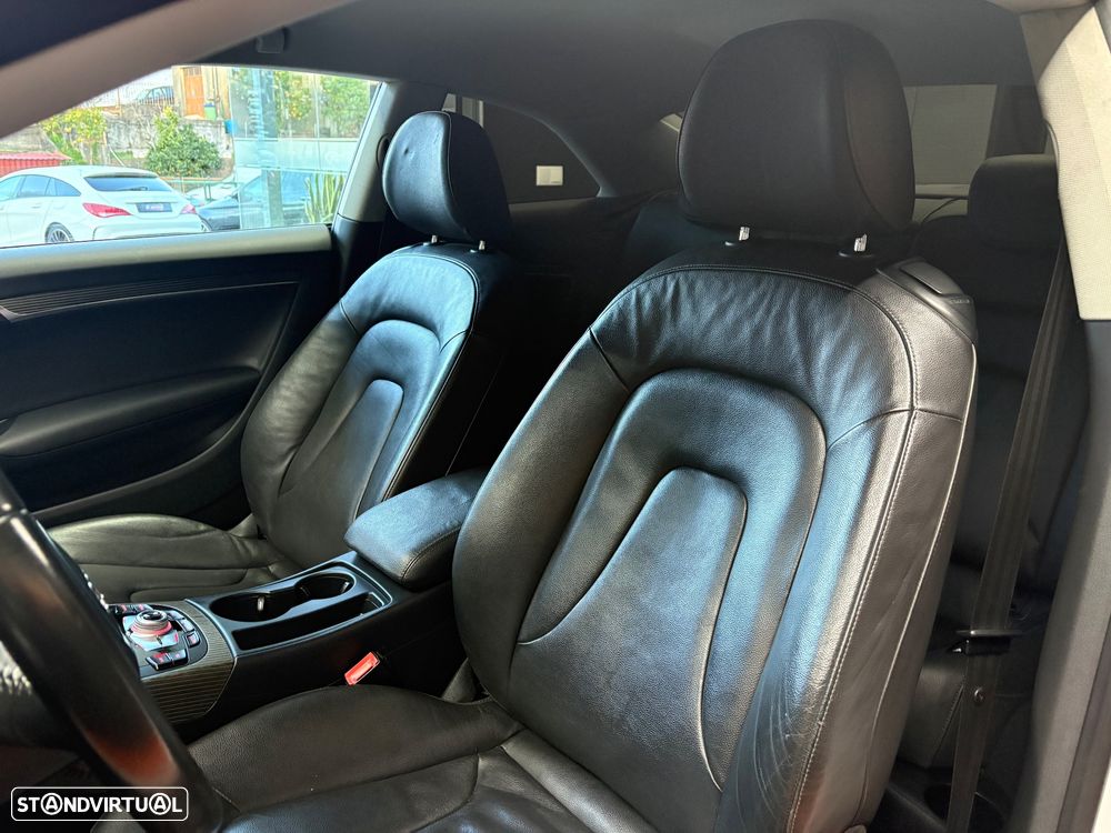 Audi A5 2.0 TDI quattro S tronic S-line - 35