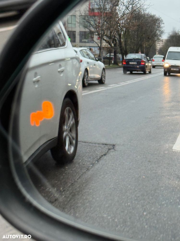 Volkswagen Sharan 2.0 TDI DSG (BlueMotion Technology) Highline - 14