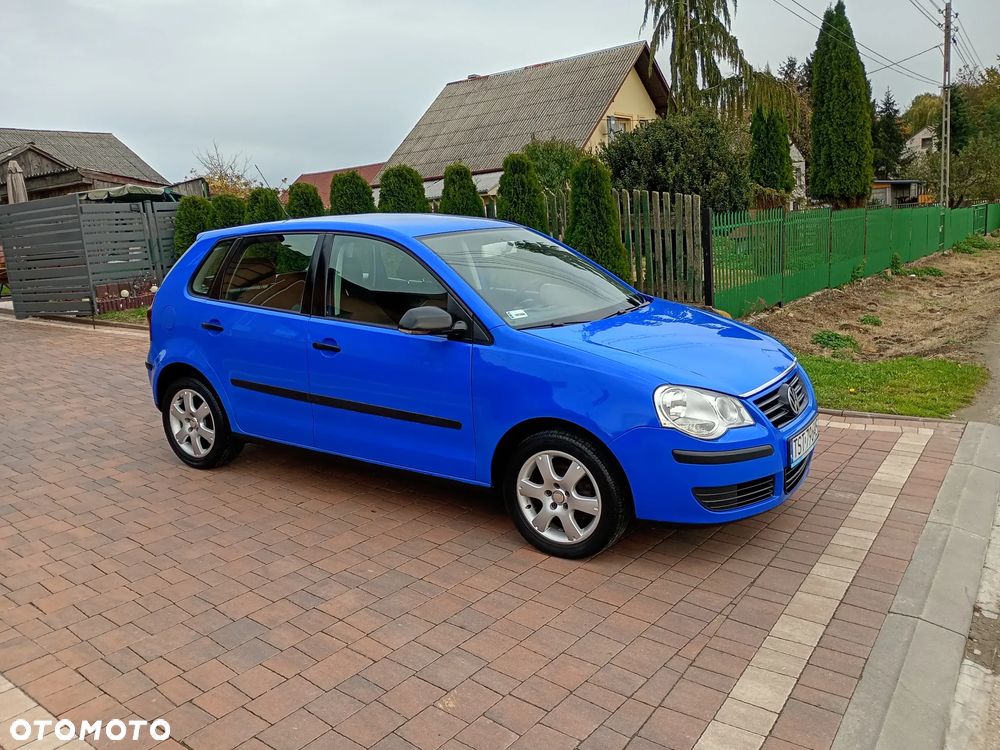 Volkswagen Polo - 8