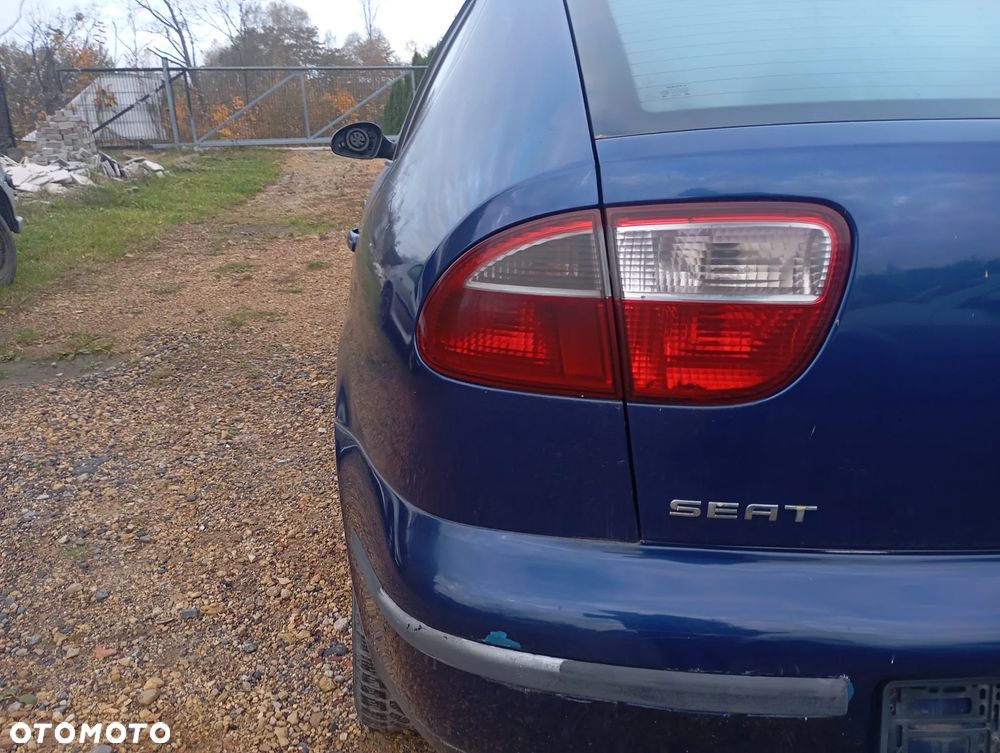 Lampy tył zewnętrzne i błotnik Seat Leon I - 3