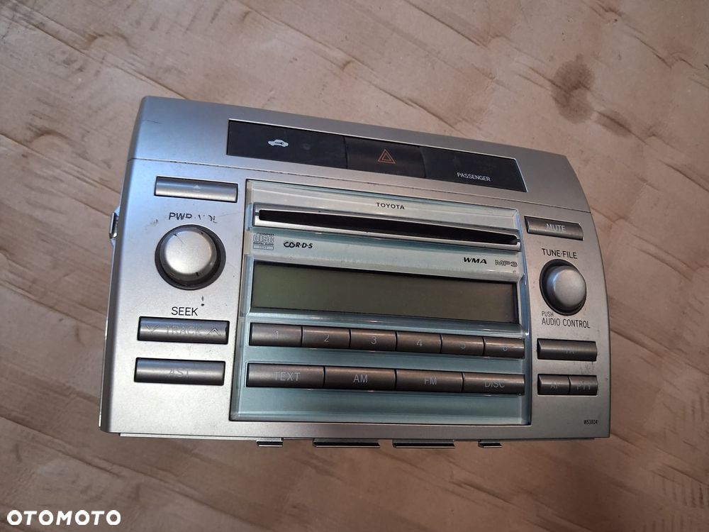 Radio TOYOTA COROLLA VERSO 86120-0F030 OE - 1