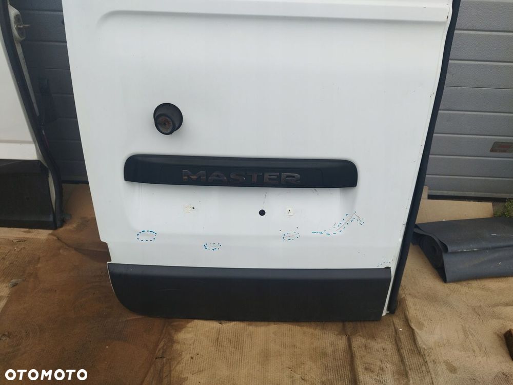 DRZWI TYLNE TYL LEWE MASTER III MOVANO B NV400 AL1 - 4