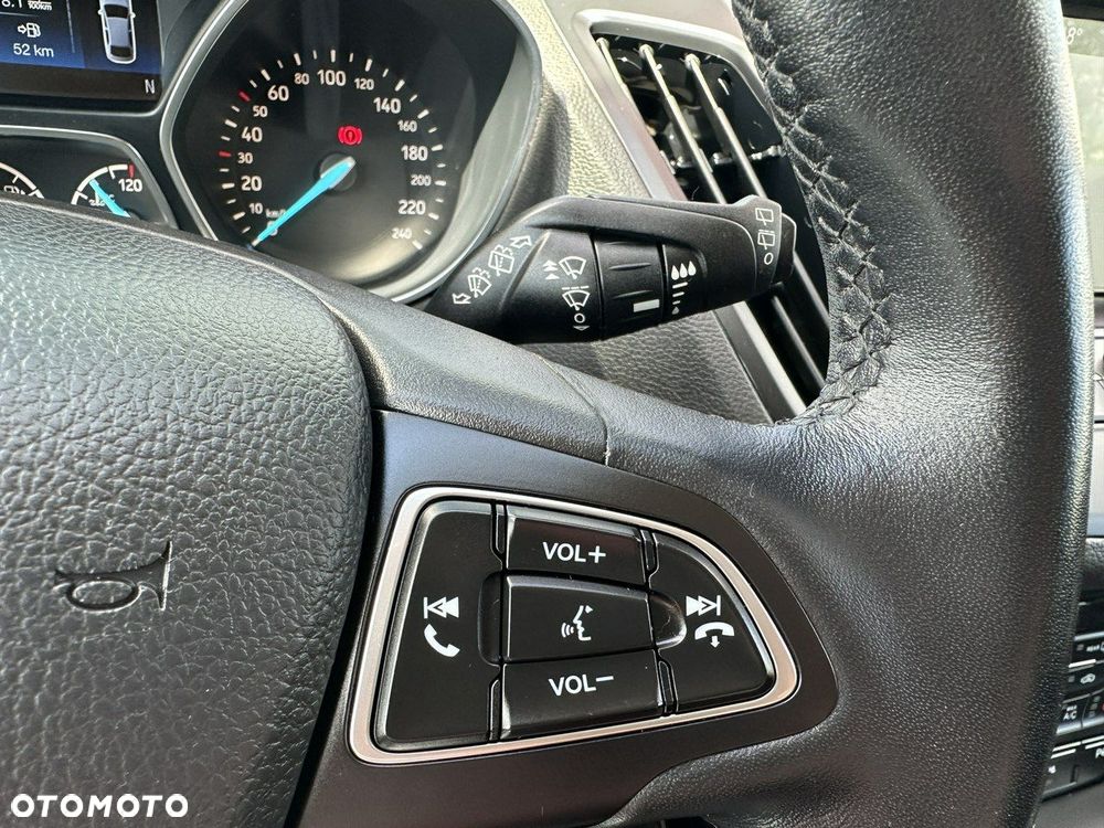 Ford Kuga 1.5 EcoBoost 2x4 Titanium - 20
