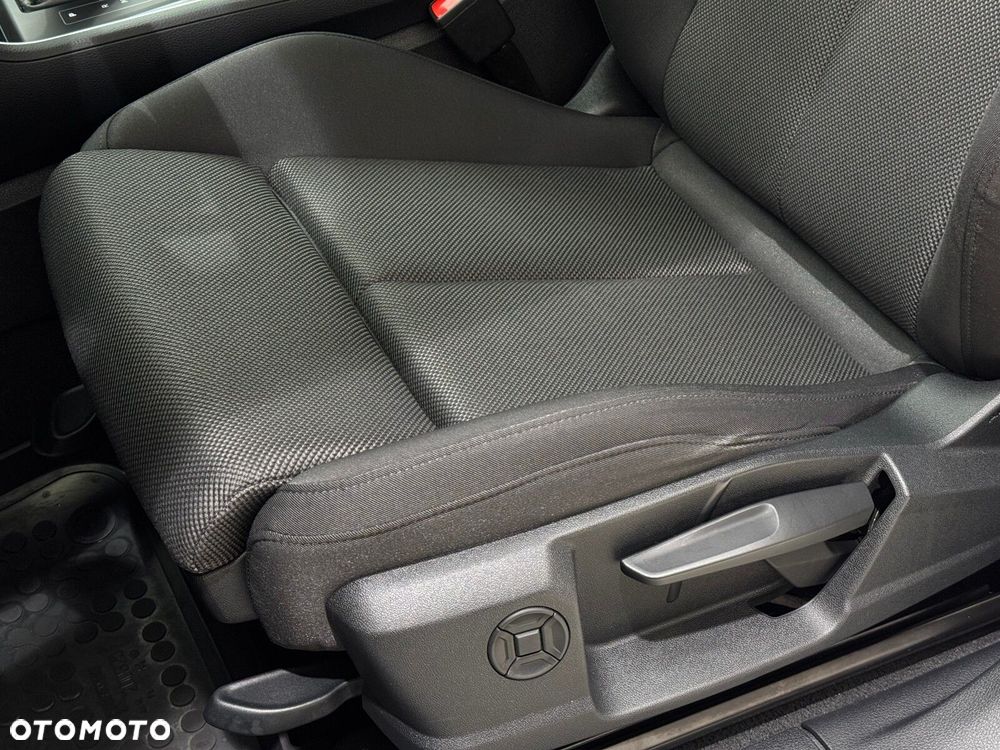 Audi Q3 35 TFSI S tronic - 11