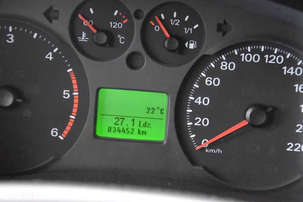 Ford CHAUSSON Titanium - 32
