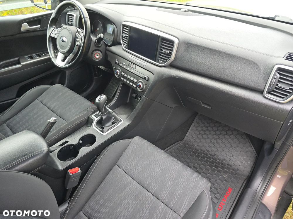Kia Sportage 1.6 GDI L Business Line 2WD - 6