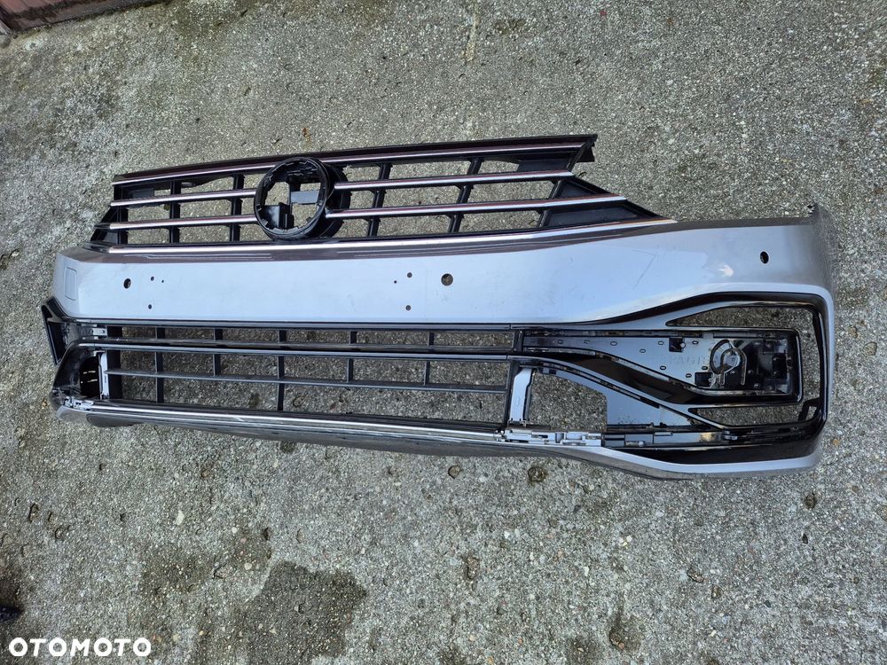 VW Passat B8 lifting R Line 19- zderzak przedni kratka grill ślizg 3G0 - 2