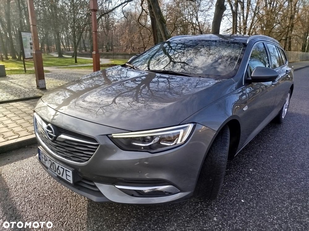Opel Insignia - 1