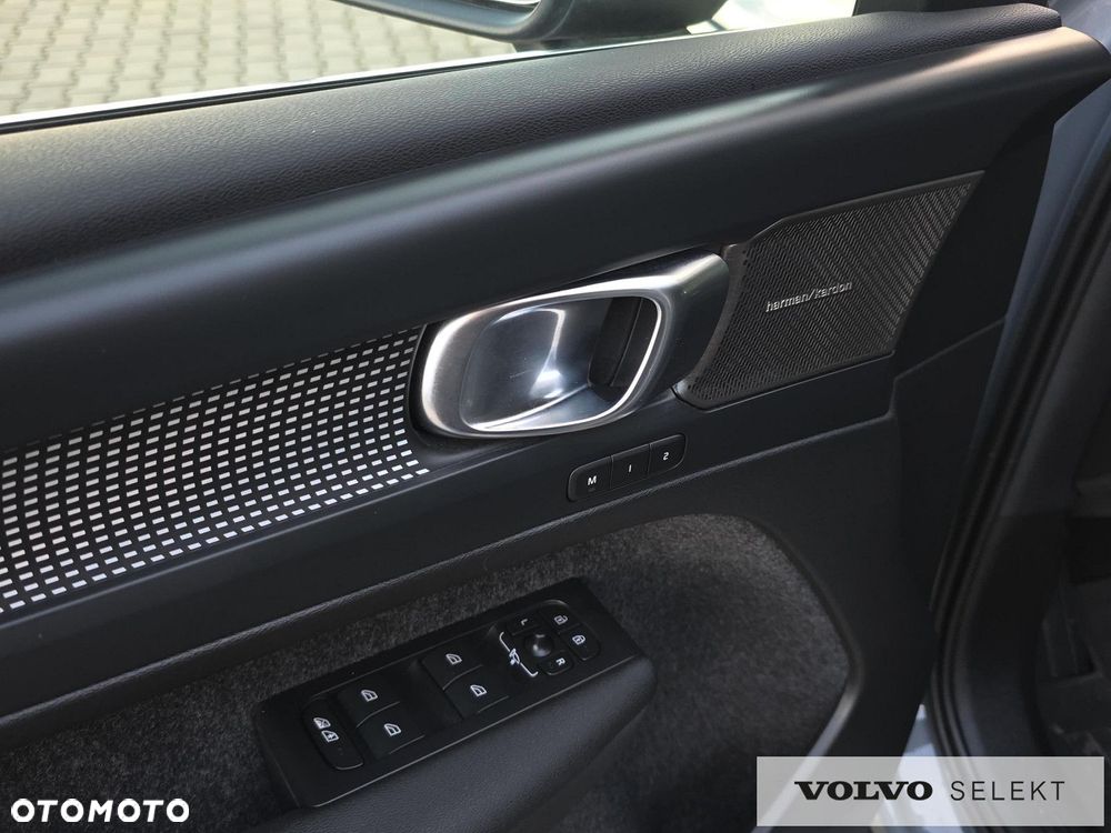 Volvo XC 40 - 14