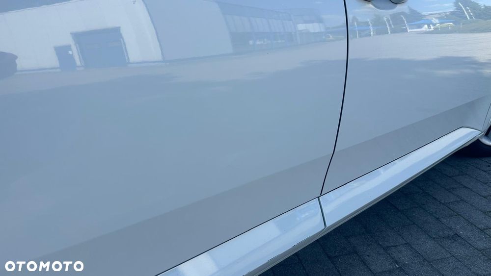 Skoda Superb 2.0 TDI Style DSG - 14