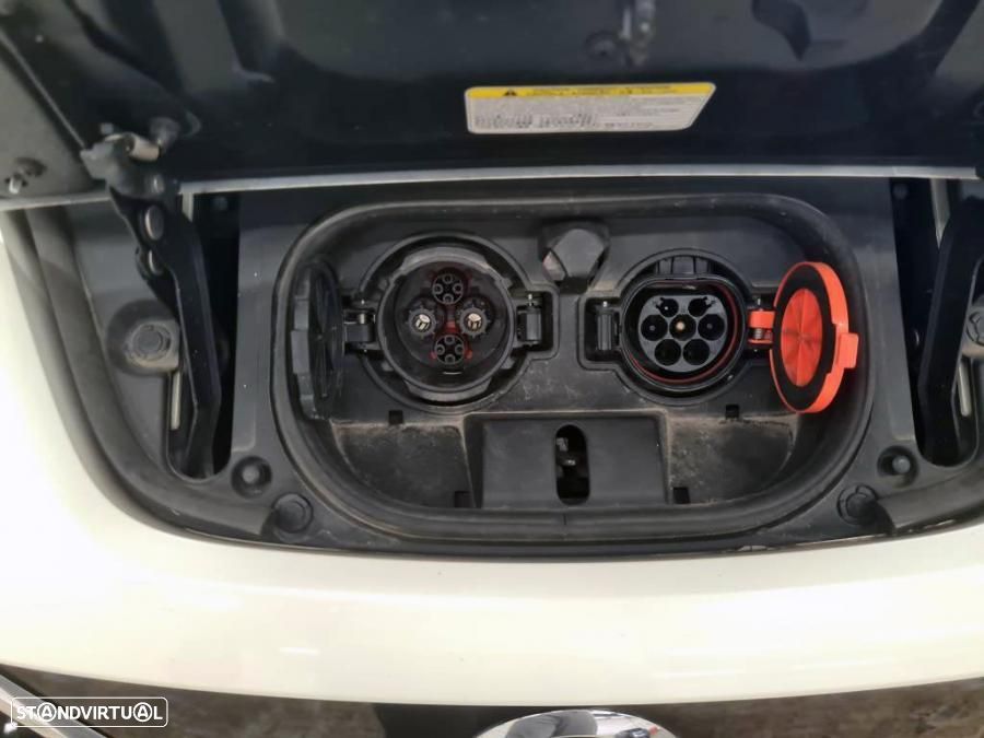 Nissan Leaf N-Connecta - 32
