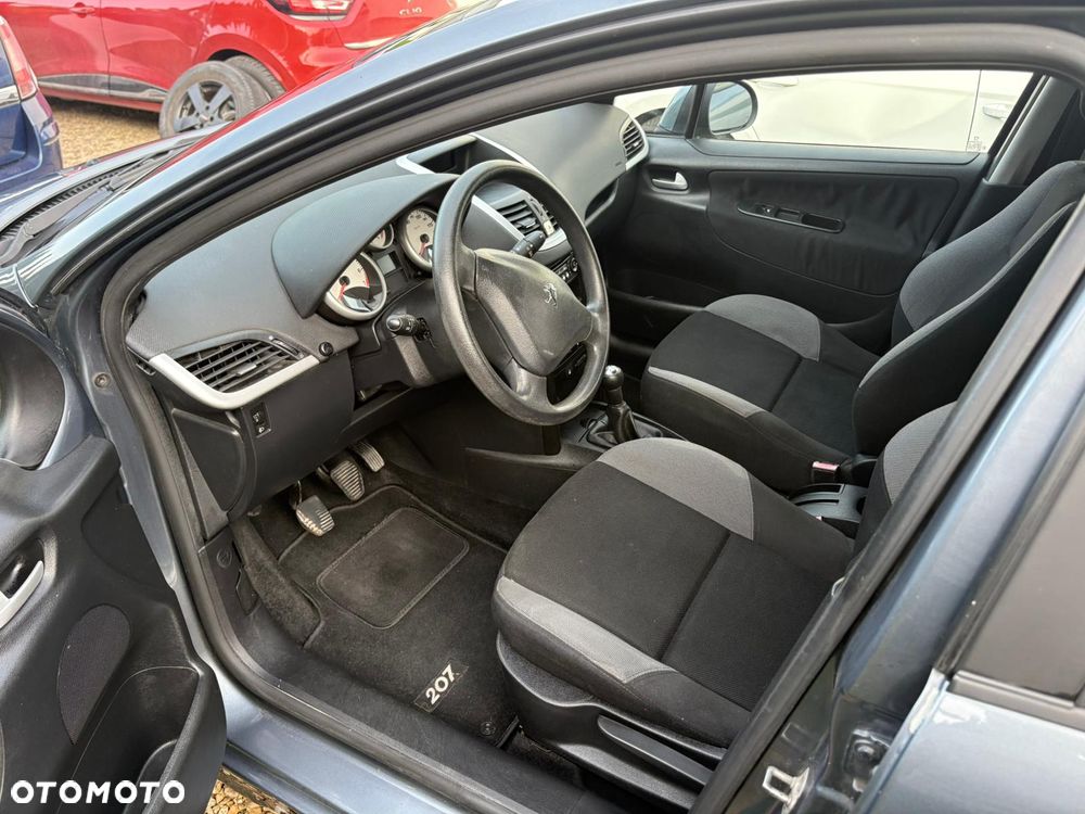 Peugeot 207 1.4 Trendy - 9