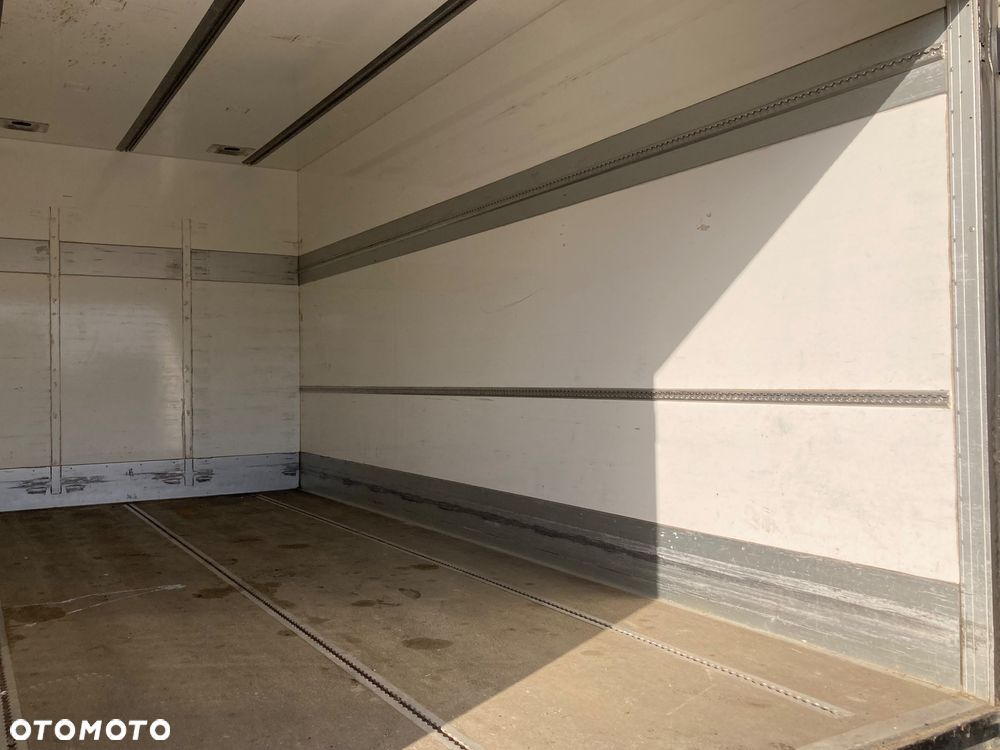 Mitsubishi FUSO CANTER - 15