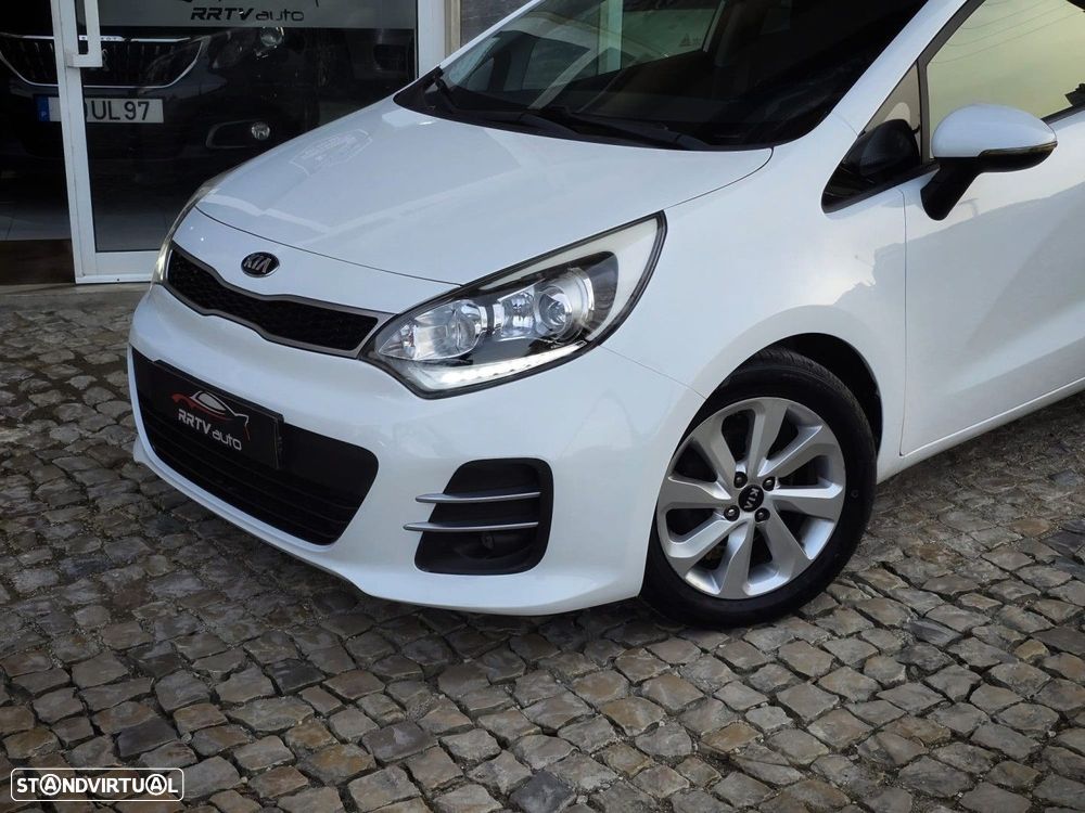 Kia Rio 1.1 CRDi EX ISG - 13