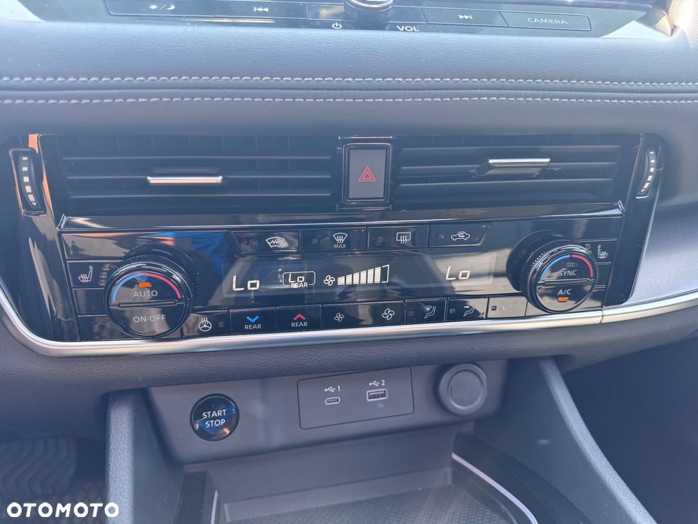 Nissan X-Trail 1.5 VC-T e-POWER N-Connecta e-4ORCE 7os - 23