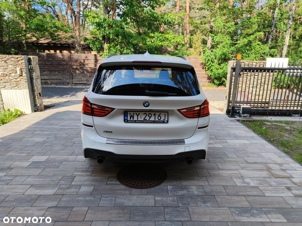 BMW Seria 2 220d xDrive M Sport - 6