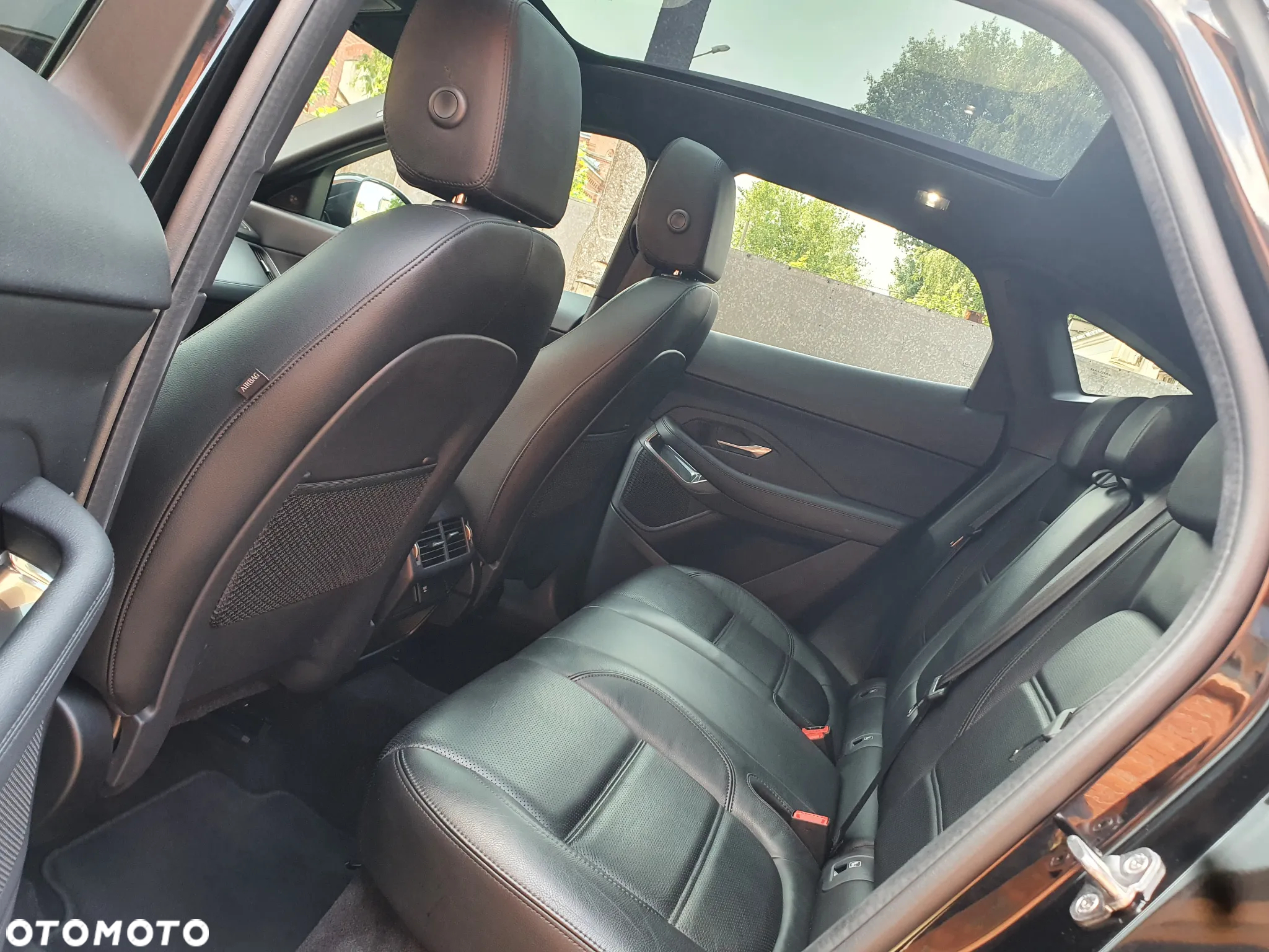 Jaguar E-Pace D150 AWD R-Dynamic HSE - 13