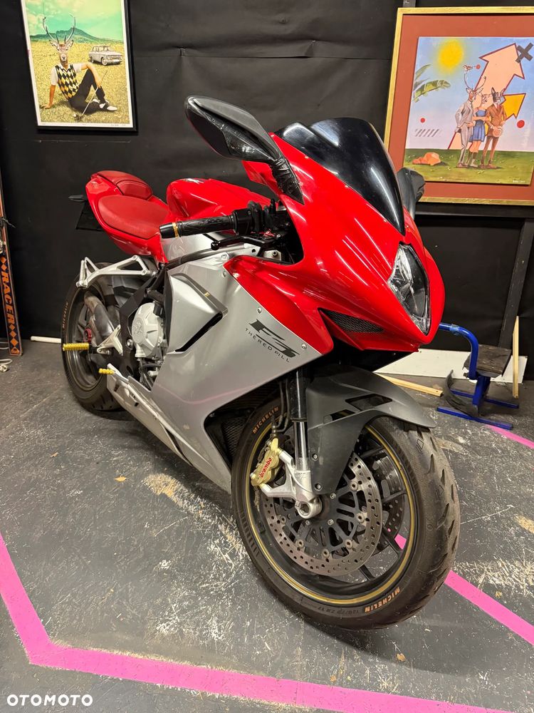 MV AGUSTA F3 - 2